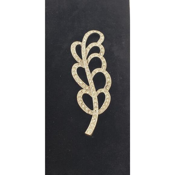 Vintage Jewelry - Vintage Brooch Clear Rhinestone Feather Leaf Long Dramatic Looping Swirls Ribbon